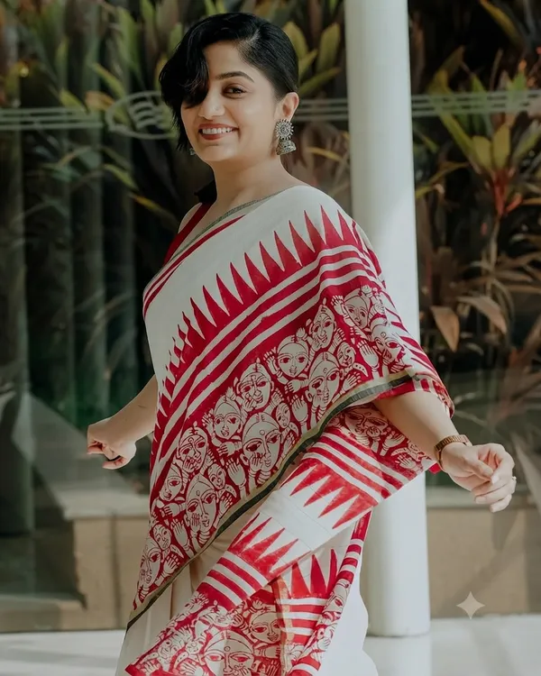 White_Premium_Linen_Cotton_Saree_For_Women