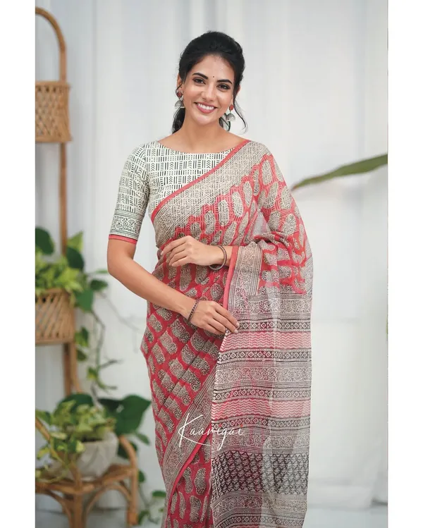 Pink_Premium_Linen_Cotton_Saree_For_Women