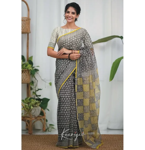 Off_White_Premium_Cotton_Kota_Check_Saree_For_Women
