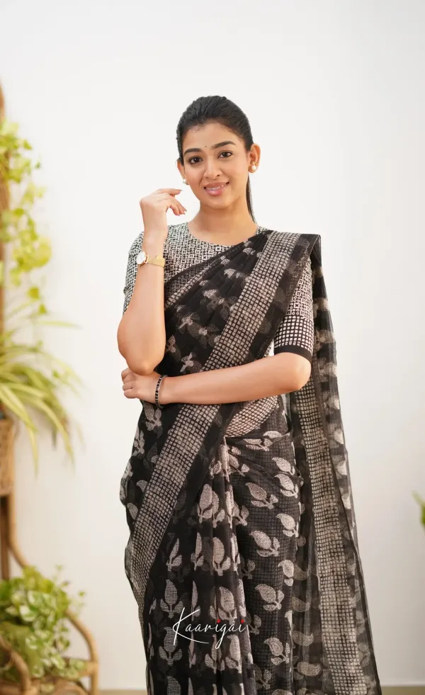 Black_Premium_Cotton_Kota_Check_Saree_For_Women