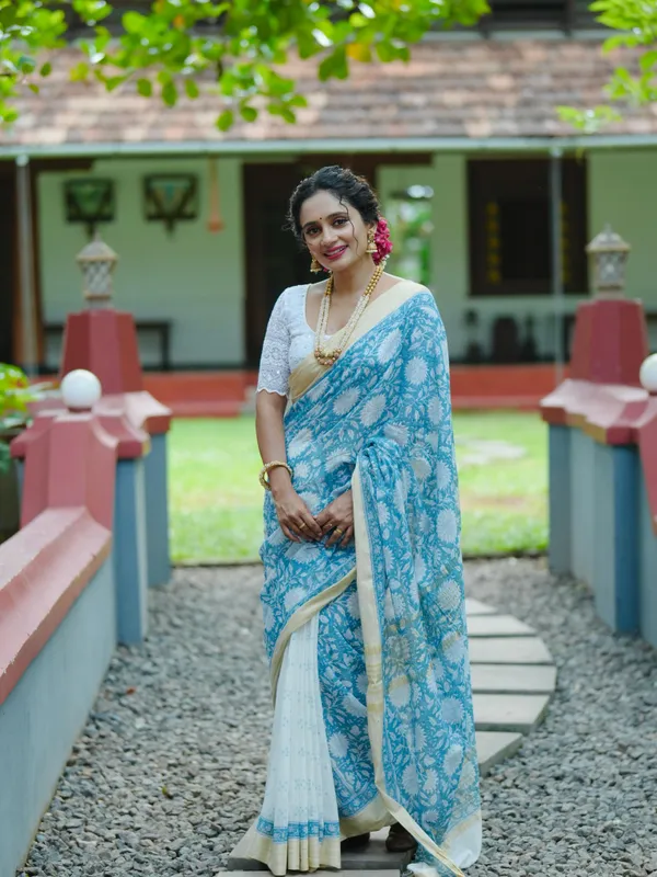 Sky_Blue_Premium_Linen_Cotton_Saree_For_Women