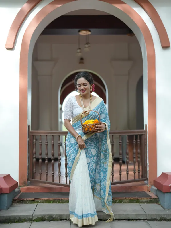 Sky_Blue_Premium_Linen_Cotton_Saree_For_Women