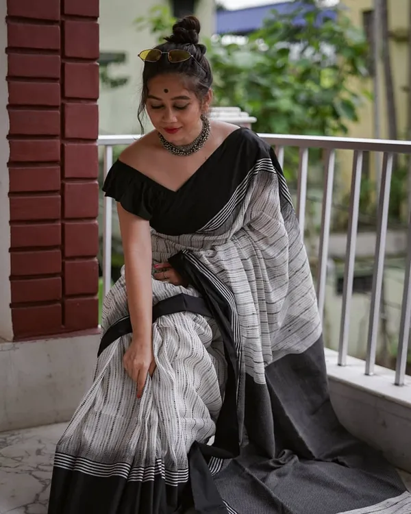 White_Premium_Linen_Cotton_Saree_For_Women
