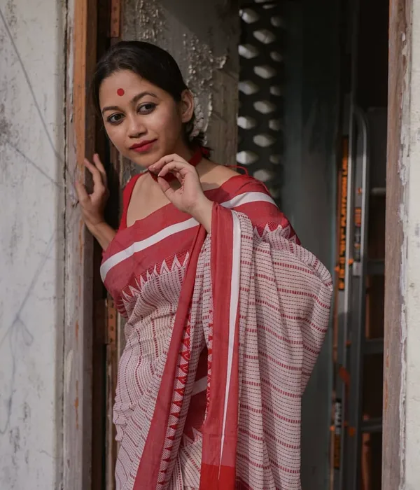 Pink_Premium_Linen_Cotton_Saree_For_Women