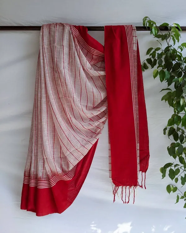 Pink_Premium_Linen_Cotton_Saree_For_Women