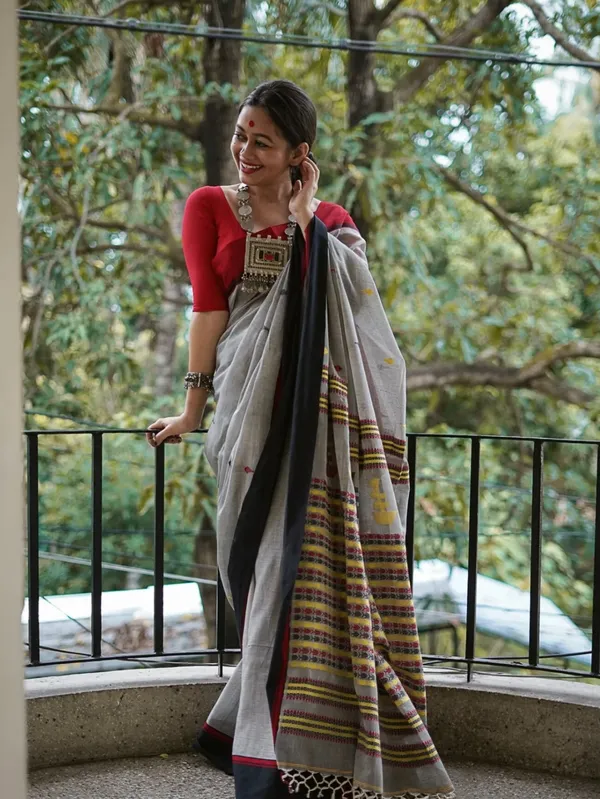 Grey_Premium_Linen_Cotton_Saree_For_Women