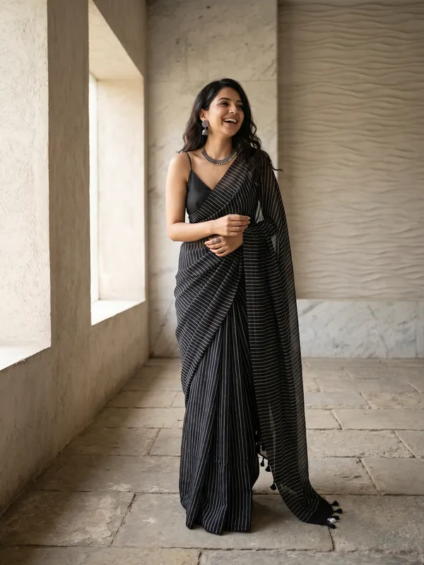 Black_Premium_Linen_Cotton_Saree_For_Women