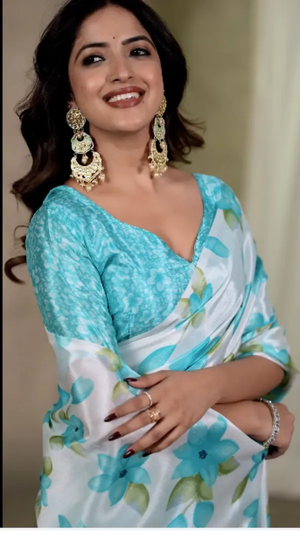 Blue_Flower_Ready_to_wear_Saree
