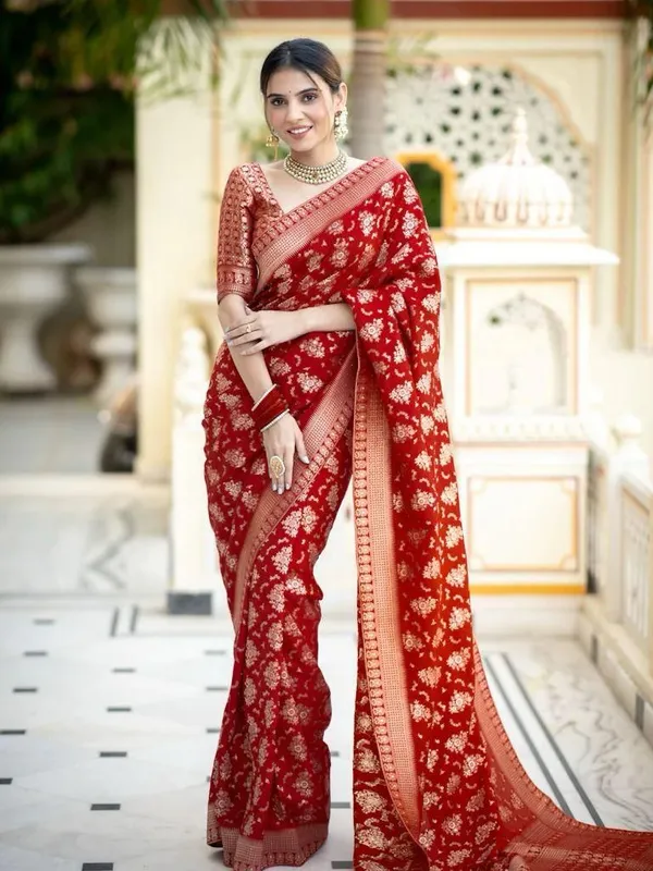 Green_and_Red_Saree_for_Women