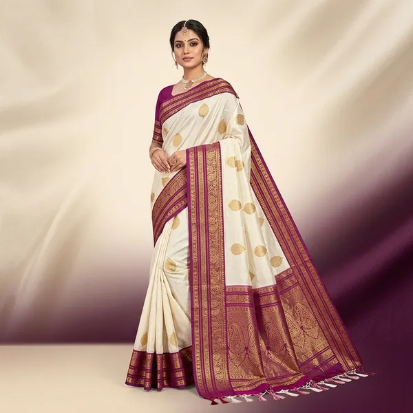 Cream_Litchi_Silk_Jacquard_Pallu_Saree_For_Women