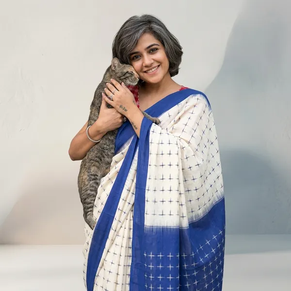 White_Blue_Linen_Cotton_Shading_Digital_Print_Saree_For_Women