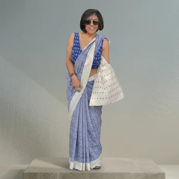 White_Blue_Linen_Cotton_Shading_Digital_Print_Saree_For_Women