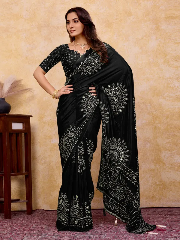 Black_Dull_Moss_Georgette_Saree_For_Women