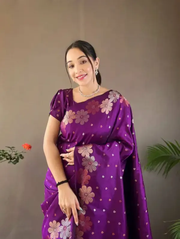 White_Linen_Cotton_Giraffe_Print_&_Purple_Saree_with_Flow_For_Women