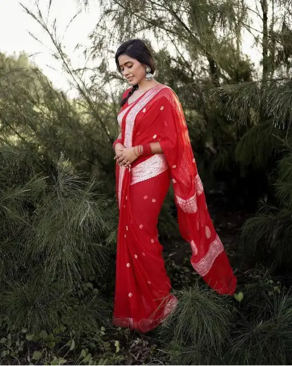 White_and_Red_Saree_for_Women