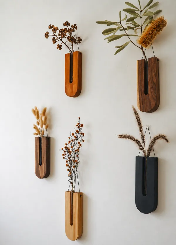 Wooden_Wall_Mounted_Vase_Set