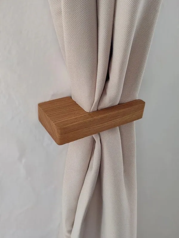 Wooden_Magnetic_Curtain_Tieback_Holder_For_Home_Decor