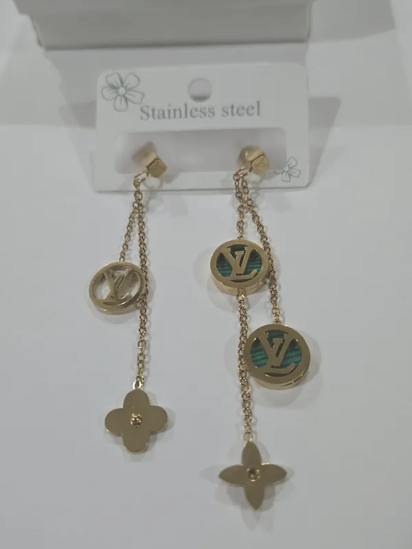 Gold_Metal_Alloy,_Stone_Drop_Earrings_For_Women