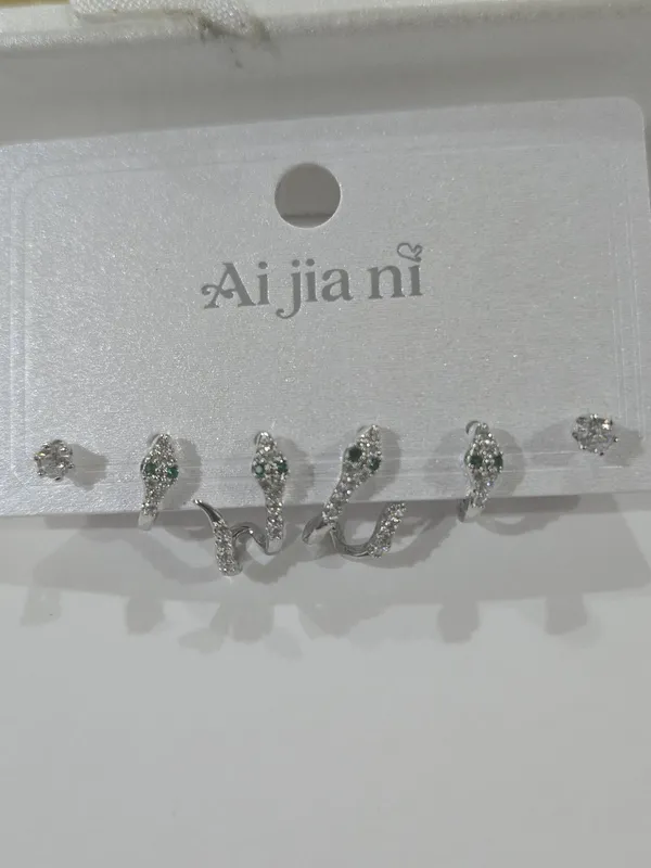 Silver_Metal_Alloy,_Stone_Floral_Earrings_Set_For_Women