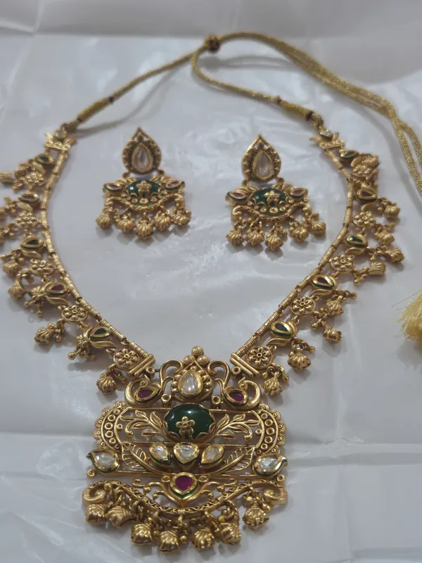 Gold_Metal_Alloy,_Stone_Temple_Necklace_Set_For_Women