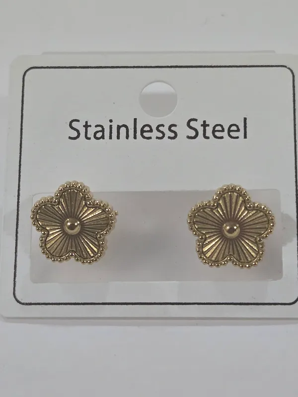 Gold_Metal_Alloy,_Stone_Floral_Stud_Earrings_For_Women