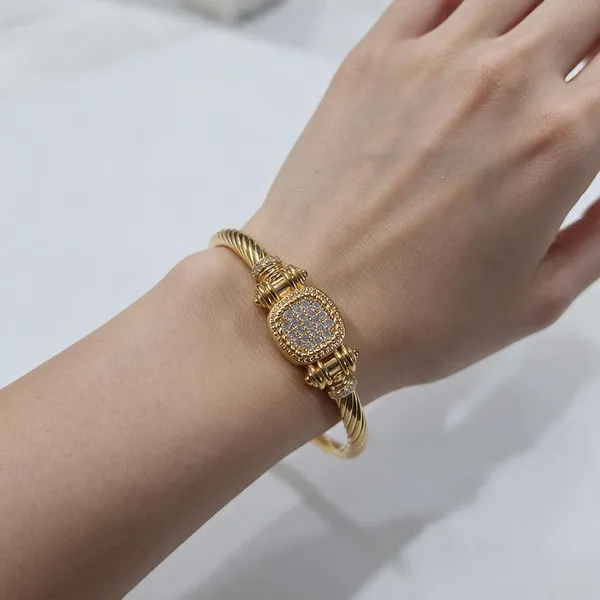 Gold_Metal_Alloy,_Stone_Twist_Bracelet_For_Women