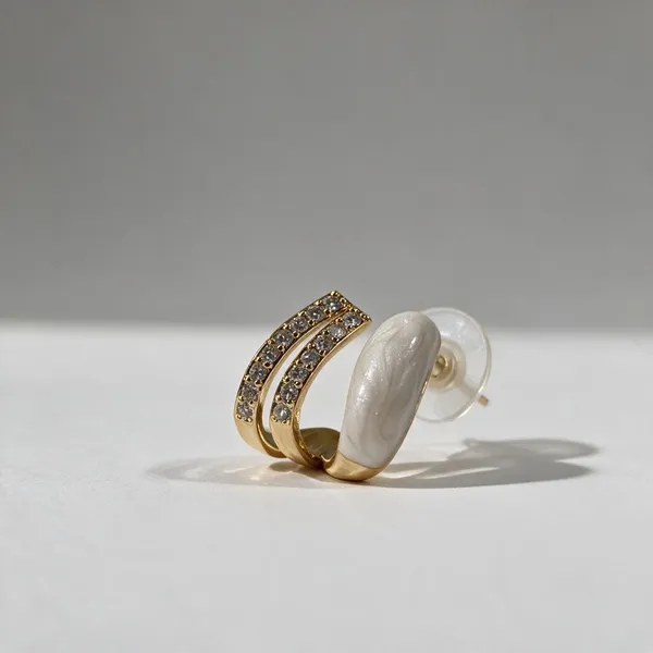 Gold_Metal_Alloy,_Stone_Pearl_Drop_Earrings_For_Women