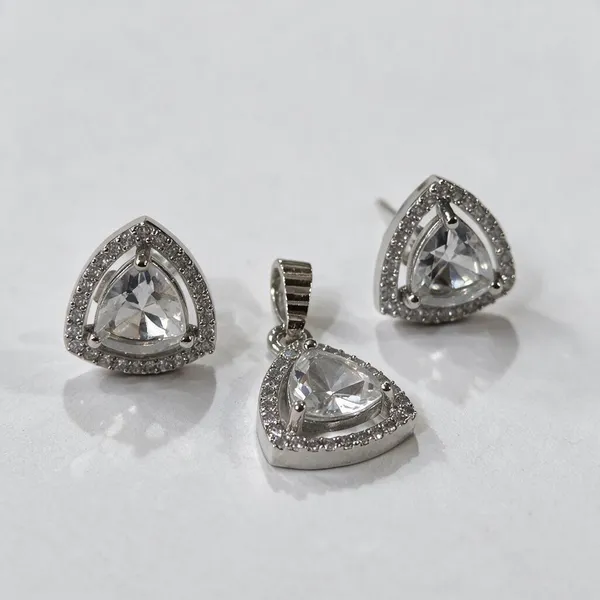 Silver_Metal_Alloy,_Stone_Triangular_Stone_Jewellery_Set_For_Women