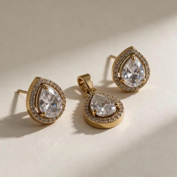 Gold_Metal_Alloy,_Stone_Crystal_Pendant_And_Earrings_Set_For_Women