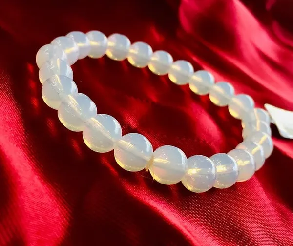 Opal_Bracelet_-Strengthen_Relationship