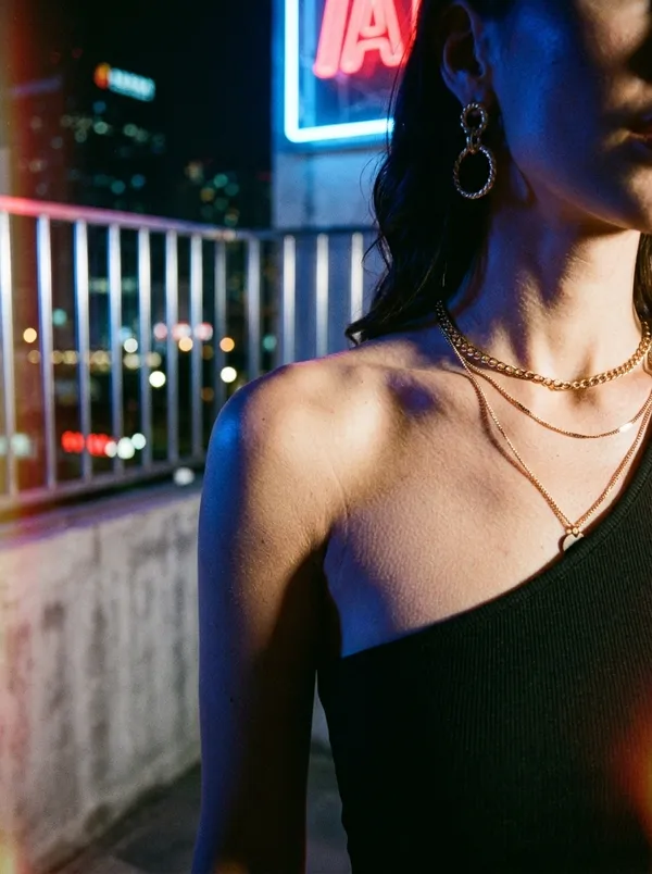 Black_Cotton_Blend_Tank_Crop_Top_For_Women