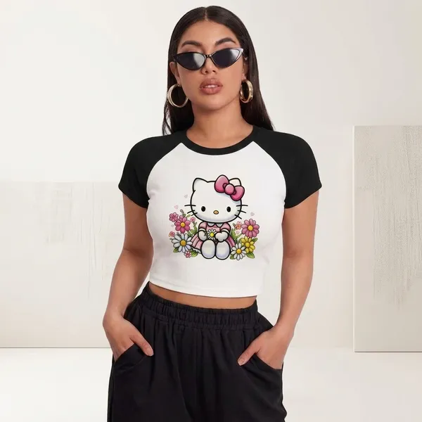 Black_And_White_Cotton_Blend_Floral_Graphic_Crop_Top_For_Women