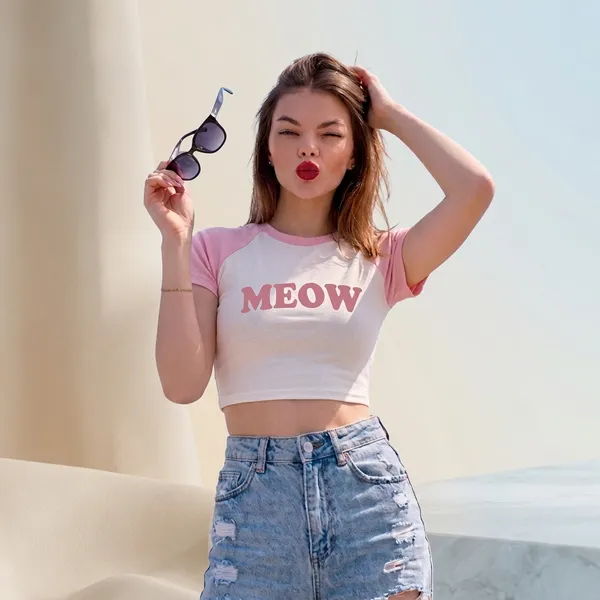 White_And_Pink_Cotton_Blend_Graphic_Crop_Top_For_Women