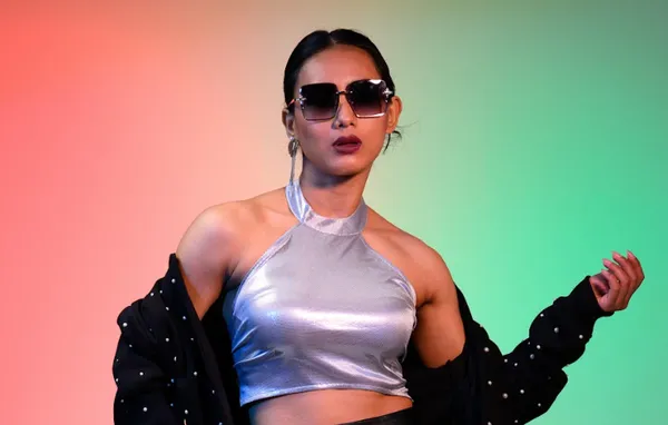 Metallic_Halter_Top_Silver