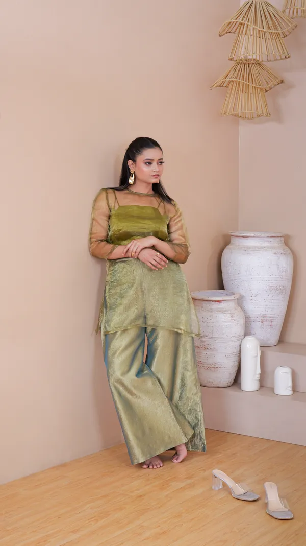 ZYRA_TRANSPARENT_KURTA_SET-Olive_Green_Organza_Kurta_Set_For_Women