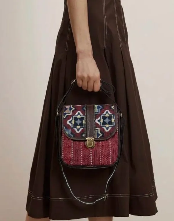 HN_sling_bag