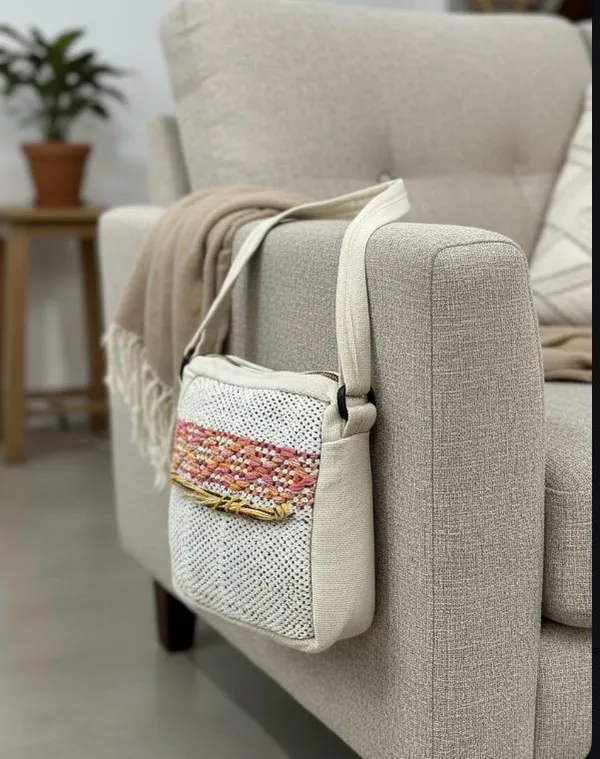 HN_unique_Jute_Sling_Bag
