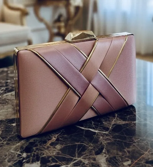 Pink_Clutch_For_Women