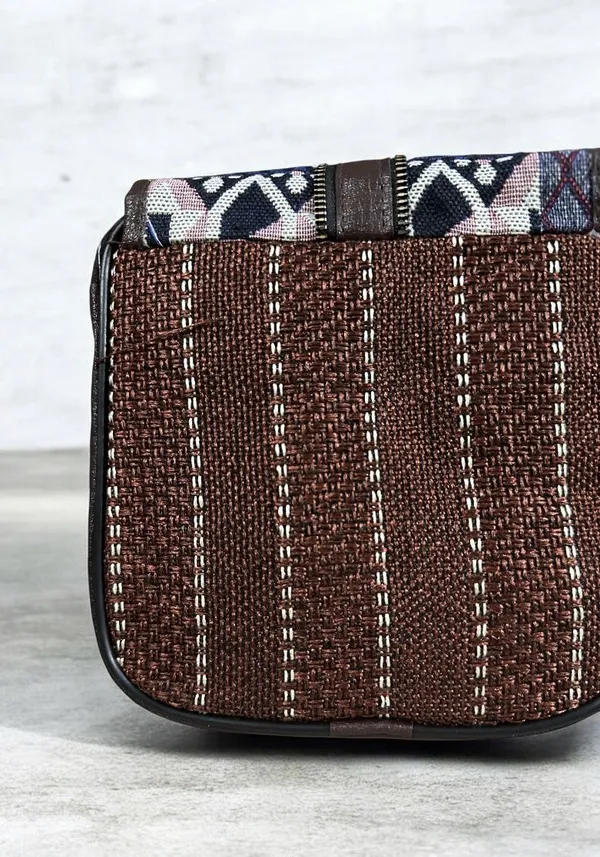 Brown_Jute_Messenger_Bag_For_Women