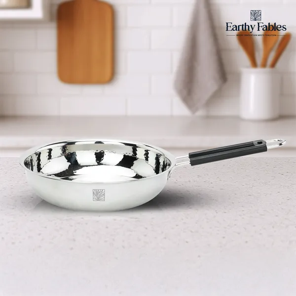 Stainless_Steel_Deep_Hammered_Frying_pan_Without_lid,_Black_Wired_Handle