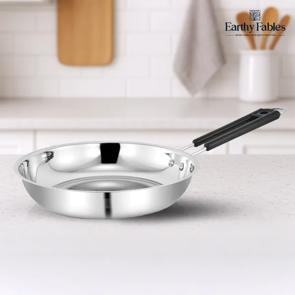 Stainless_Steel_Deep_Frying_Pan_Without_lid,_Black_Wired_Handle