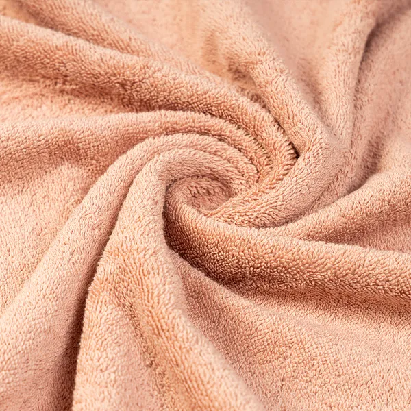 Peach_Bath_Towel_100%_Combed_Cotton_600_GSM_150x70_Cm_(Set_of_1)