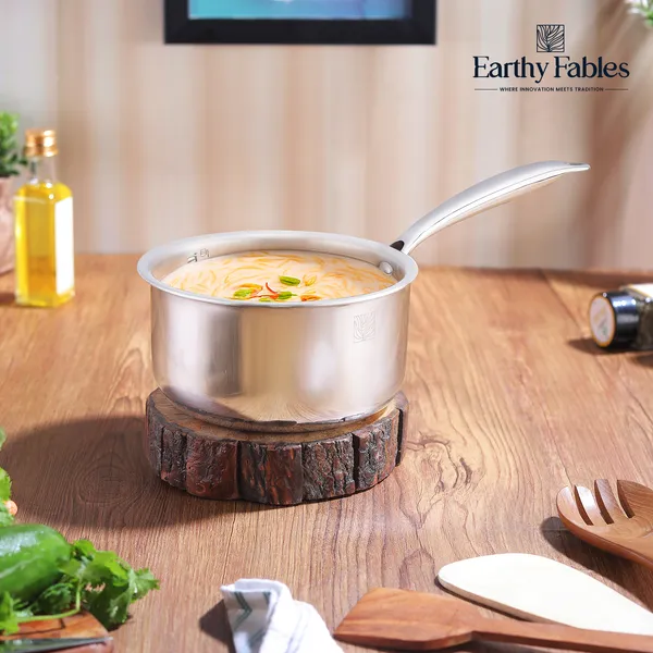 Triply_Deep_Sauce_pan_Without_lid,_Casted_Handle_18_cm_2.2_Ltr