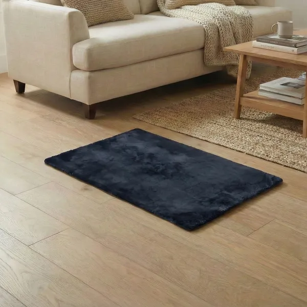 Grey_Feather_Rug_100%_Microfiber_2000_GSM_60x40_Cm_(Set_of_1)