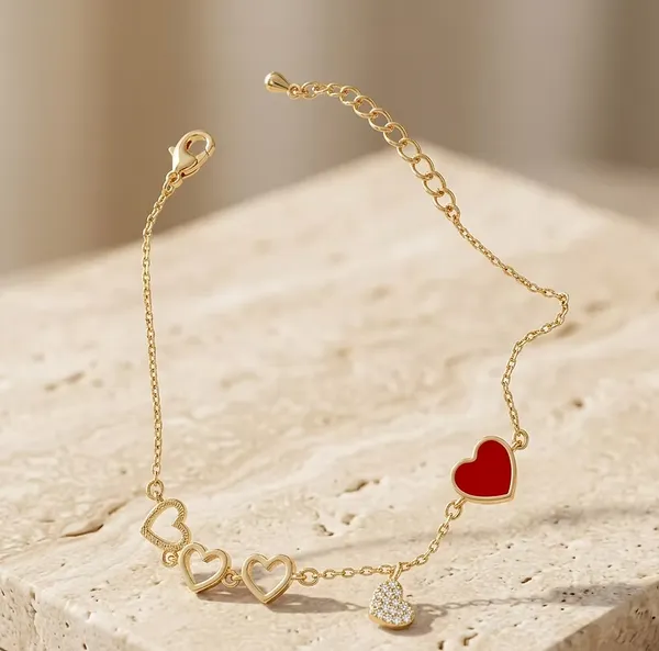 Heartline_Bracelet