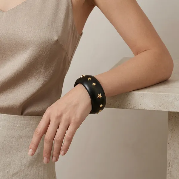 Statement_Wooden_Bangle_Black