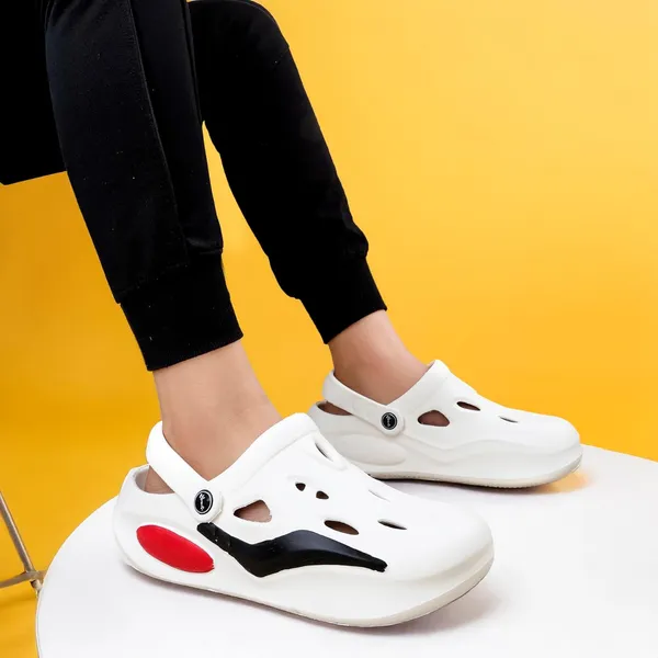Deer_Rock_Slip_On_Clogs