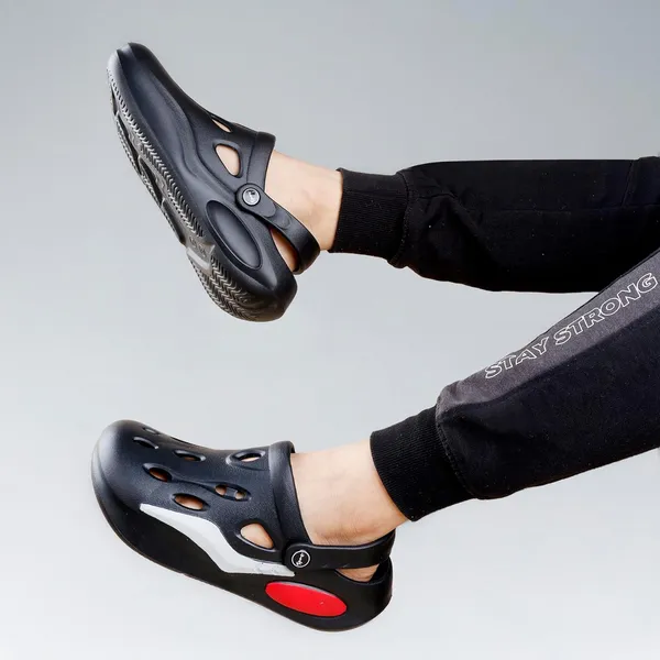 Black_Ethylene_Vinyl_Acetate_Clogs_For_Men_&_Boys