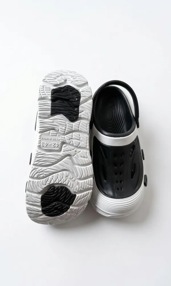 Black_Ethylene_Vinyl_Acetate_Clogs_For_Men_&_Boys