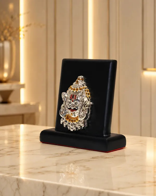 Silver_Silver_Plating_Wooden_Base_Resin_Idol_For_Home_Decor